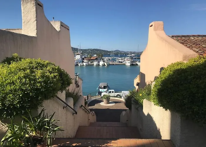 Marinesappartement, 2min Plage, Acces Direct Port Apartmán