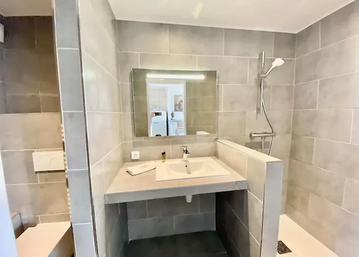 Apartmán Marinesappartement, 2min Plage, Acces Direct Port