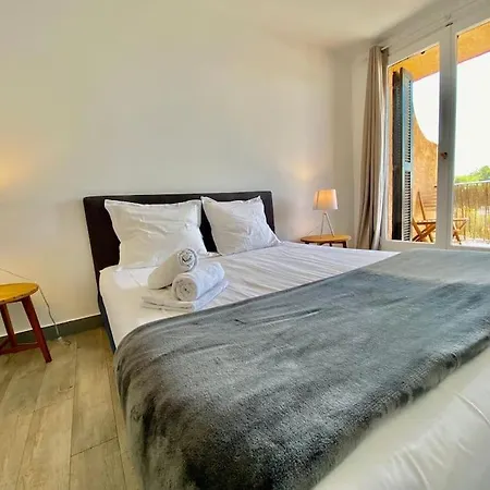 Lägenhet Marinesappartement, 2min Plage, Acces Direct Port *